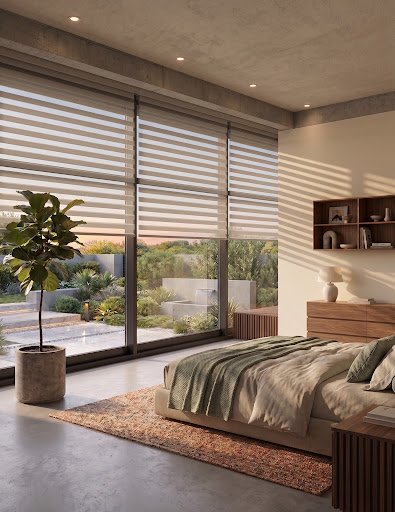 Persianas Sheer Elegance en sala de estar moderna, filtrando luz natural suavemente